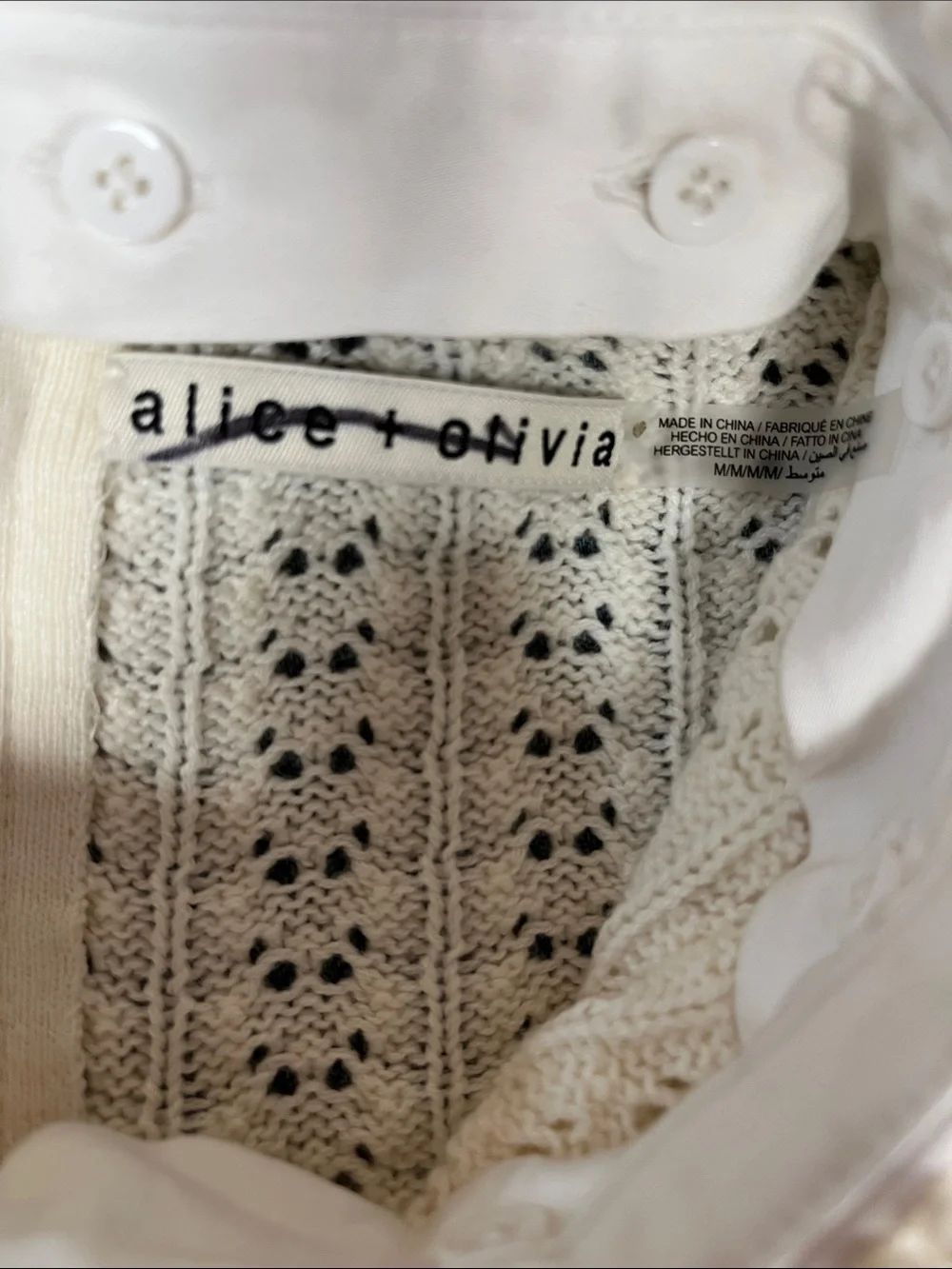 Alice + Olivia Chase Appliqué Top Size medium - Picture 7 of 7
